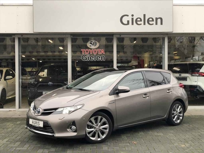 Toyota Auris 1.8 Hybrid Lease Pro | JBL, Panoramadak, Parkeersensoren, Stoelverwarming, 17inch, Navigatie, Cruise control, Zeer compleet!