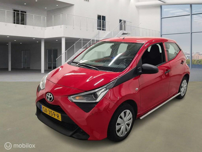 Toyota Aygo 1.0 VVT-i x Airco Bluetooth Elektrische ram nap