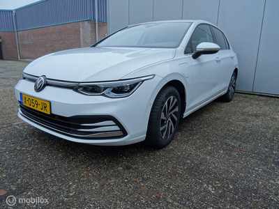 Volkswagen Golf 1.4 eHybrid 204 Pk Nav Adaptivecruis Dsg bak