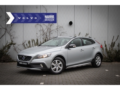 VOLVO V40 Cross Country D2 Business, ACC, BLIS, Navi, Parkeercamera, Trekhaak