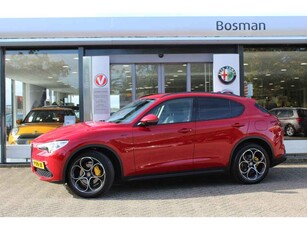 Alfa Romeo Stelvio 2.0 T AWD Sprint/CARPLAY/CAMERA/STOELVERWARMING