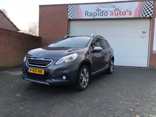 Peugeot 2008 1.2 PURETECH FELINE Panodak LEDER stoel verwarming, trekhaak