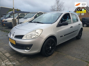 Renault Clio 1.2-16V Special Line