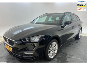 Seat Leon Sportstourer 1.0 TSI Style Business Intense Full-Map Navigatie, Cruise-Control Adaptief, Camera, Climate-Control, Led.