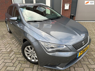 Seat Leon ST 1.6 TDI Style Business Ecomotive / Navi / Leder / PDC / Cruise