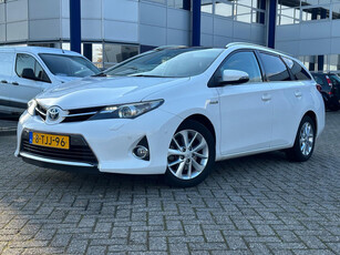 Toyota Auris Touring Sports 1.8 Hybrid Lease+