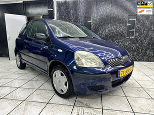 Toyota Yaris 1.0 VVT-i Idols