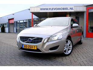 Volvo V60 1.6 T3 150pk Summum Xenon|Navi|Leder|Clima|LMV