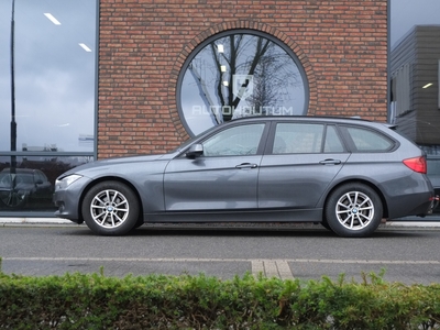 BMW 3-SERIE Touring 316d Executive