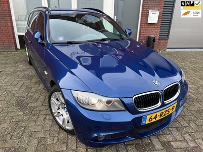 BMW 3-SERIE Touring 320i M Sport Edition / Navi / Cruise / Clima / AUT / Trekhaak