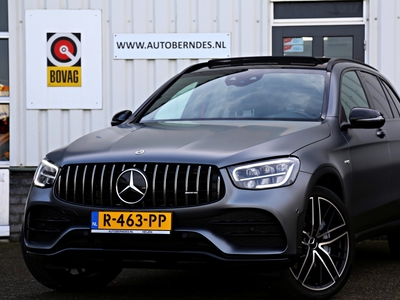 MERCEDES GLC-KLASSE 43 AMG 390PK 4MATIC 9-G Aut.*Designo Selenitgrau Mango!*Incl. BTW*Nieuw Model*Perfect MB Onderh.*Night Pakket/Pano/Sfeerverl./Matrix LED/Elek. Trekhaak/Burmester/Apple Carplay-Android/HUD/MBUX/DAB/Camera/21 inch LM*