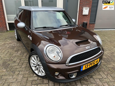 MINI MINI Clubman Cooper S 1.6 Chili / Leder / Navi / Cruise / Clima / NAP