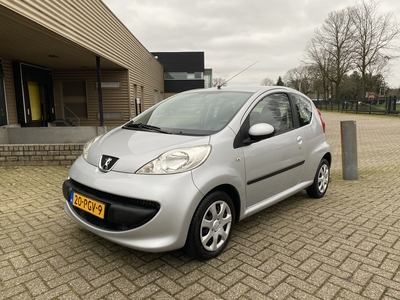 PEUGEOT 107 1.0-12V XR [ stuurbekrachtiging,electr pack ]