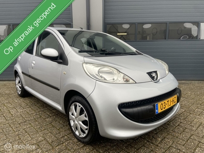 PEUGEOT 107 1.0-12V XS Uitvoering _2e Eigenaar - 5Drs/Airco