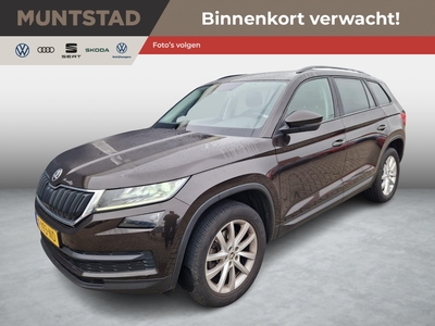 SKODA KODIAQ 1.5 TSI 150 PK DSG Business Edition 7p. | Apple CarPlay | Getint Glas | Trekhaak | Climatronic | Camera |