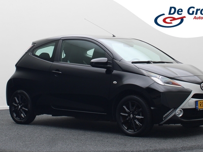 TOYOTA AYGO 1.0 VVT-i x-play