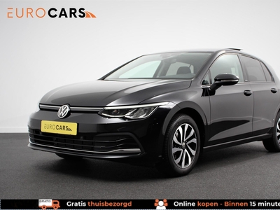 VOLKSWAGEN GOLF 1.0 eTSI 110pk DSG Active | Panorama dak | Navigatie | Adaptive Cruise Control | Camera | Led | Dab | stoelverwarming