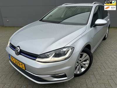 VOLKSWAGEN GOLF Variant 1.5 TSI*CRUISE*NAVI*CAMERA*PARK &REGENSENSOREN*TERKHAAK*STOELVERWARMING