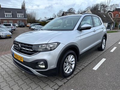 VOLKSWAGEN T-CROSS 1.0 TSI Life Carplay, Adaptive cruisecontrol, PDC, Bluetooth.