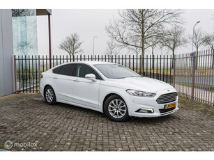 Ford Mondeo 1.5 TDCi Titanium|Carplay|Stoel/stuur verwarming