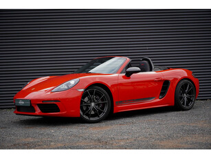 Porsche 718 Boxster 2.0 T / 20'' / Sportchrono / PDC / Navi / Stoelverwarming