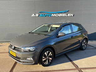 Volkswagen Polo 1.0 TSI Comfortline Business PARKEER-SENSOREN/ TREKHAAK