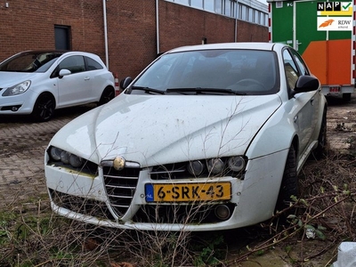 Alfa Romeo 159 2.4 JTD Q-Tronic TI MOTOR DEFECT