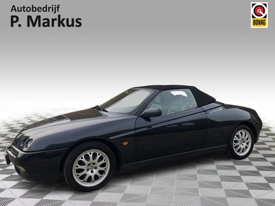 Alfa Romeo Spider 2.0-16V T.Spark L Auto heeft absoluut