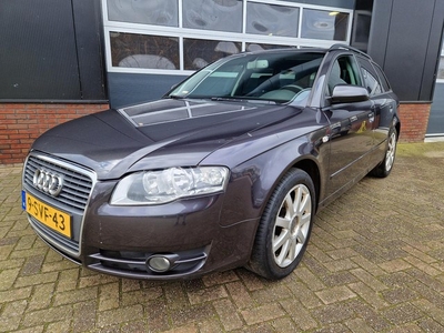 Audi A4 Avant 2.0 TDI Advance automaat defect leer PDC