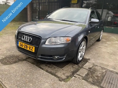 Audi A4 Avant 2.0 TFSI quattro Advance Leder/Navi/Full