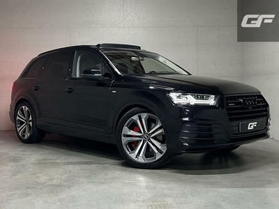 Audi Q7 3.0 TFSI Quattro 7p S-Line Black Edition Pano Virtua