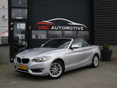 BMW 2-Serie Cabrio 220i Stoelverwarming Cruisecontrol