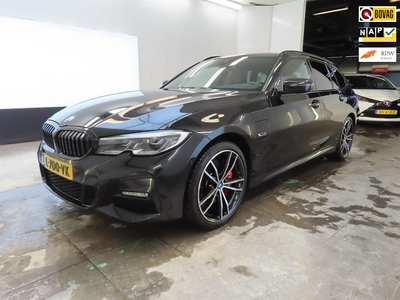 BMW 3-serie Touring 320e Business Edition Plus