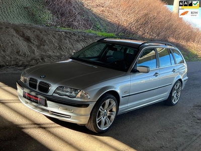 BMW 330xi Touring Executive