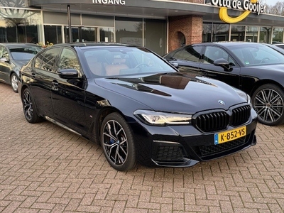 BMW 5 Serie 545e xDrive High Exe. M Sport / Camera / Leder