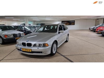 BMW 5-serie Touring 520i Executive zeer netjes Youngtimer!