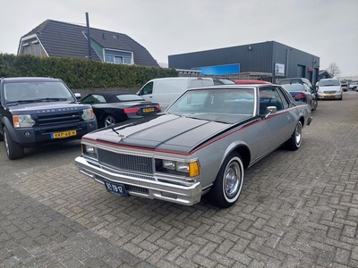 Chevrolet Caprice 1 BN 47 350 ci. (bj 1977, automaat)