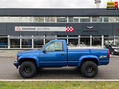 Chevrolet Silverado K1500 PU 4X4 V8