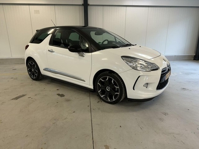 Citroen DS3 1.6 THP Sport Chic ( Leder / Navi / Pdc / Clima)