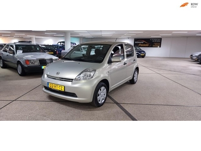 Daihatsu Sirion 2 1.3-16V Comfort AUTOMAAT!!! AIRCO