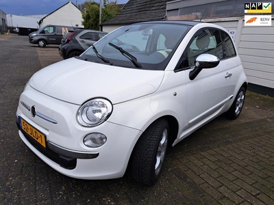 Fiat 500 1.2 LOUNGE NIEUWSTAAT AIRCO NIEUWE ROBOT EN