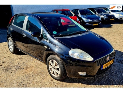 Fiat Grande Punto 1.4 Active ZEER NETJES AIRCO