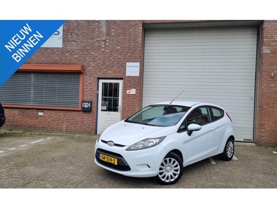 Ford Fiesta 1.25 Ghia APK Airco