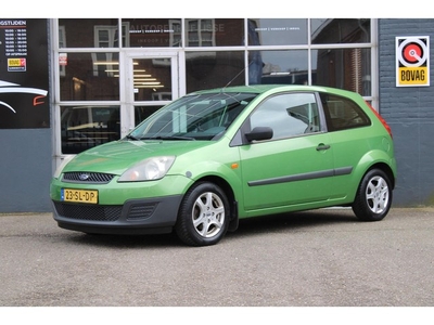 Ford Fiesta 1.3-8V Champion Airco Inruil auto nap