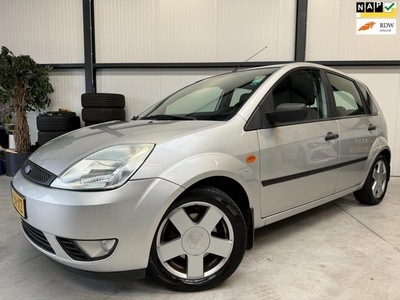 Ford Fiesta 1.4-16V Ghia 5-Deurs ORG. NL Trekhaak