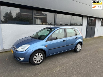 Ford Fiesta 1.4-16V Ghia 5Deurs Nieuwe Apk Nap 8xAirbag