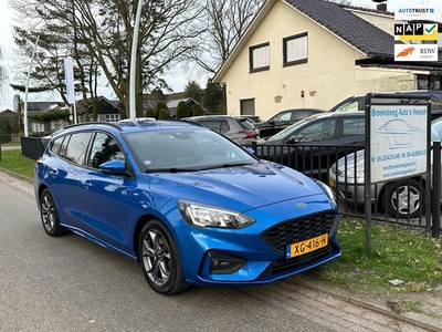 Ford Focus Wagon 1.0 EcoBoost ST Line parkeersens/zeernetjes