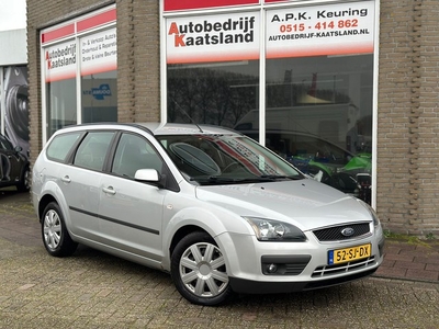 Ford Focus Wagon 1.6-16V Futura - Airco - Cruise - Trekhaak