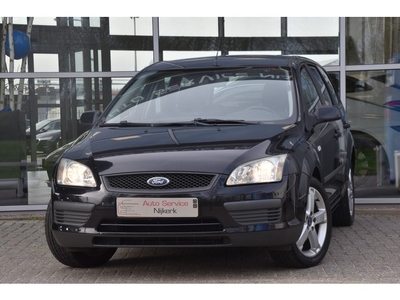 Ford FOCUS Wagon 1.6-16V Trend Airco Elek. Ramen Cruise