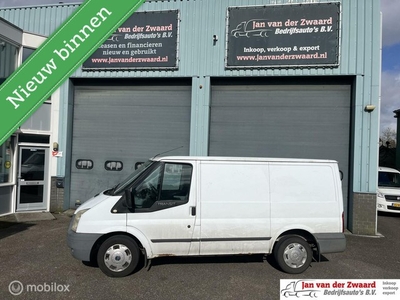 Ford Transit 280S 2.2 TDCI SHD